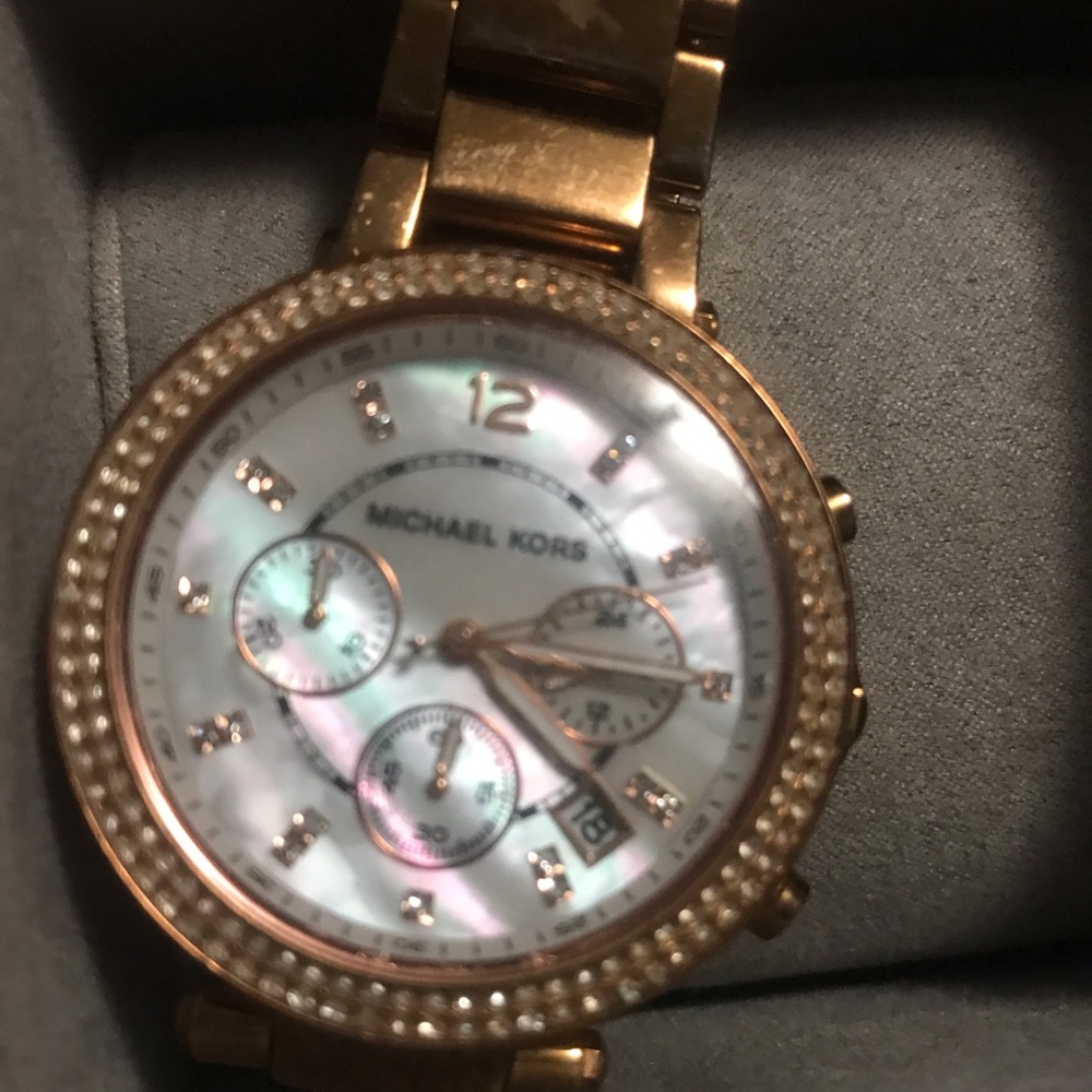 Mk watch - Picture 2 of 2